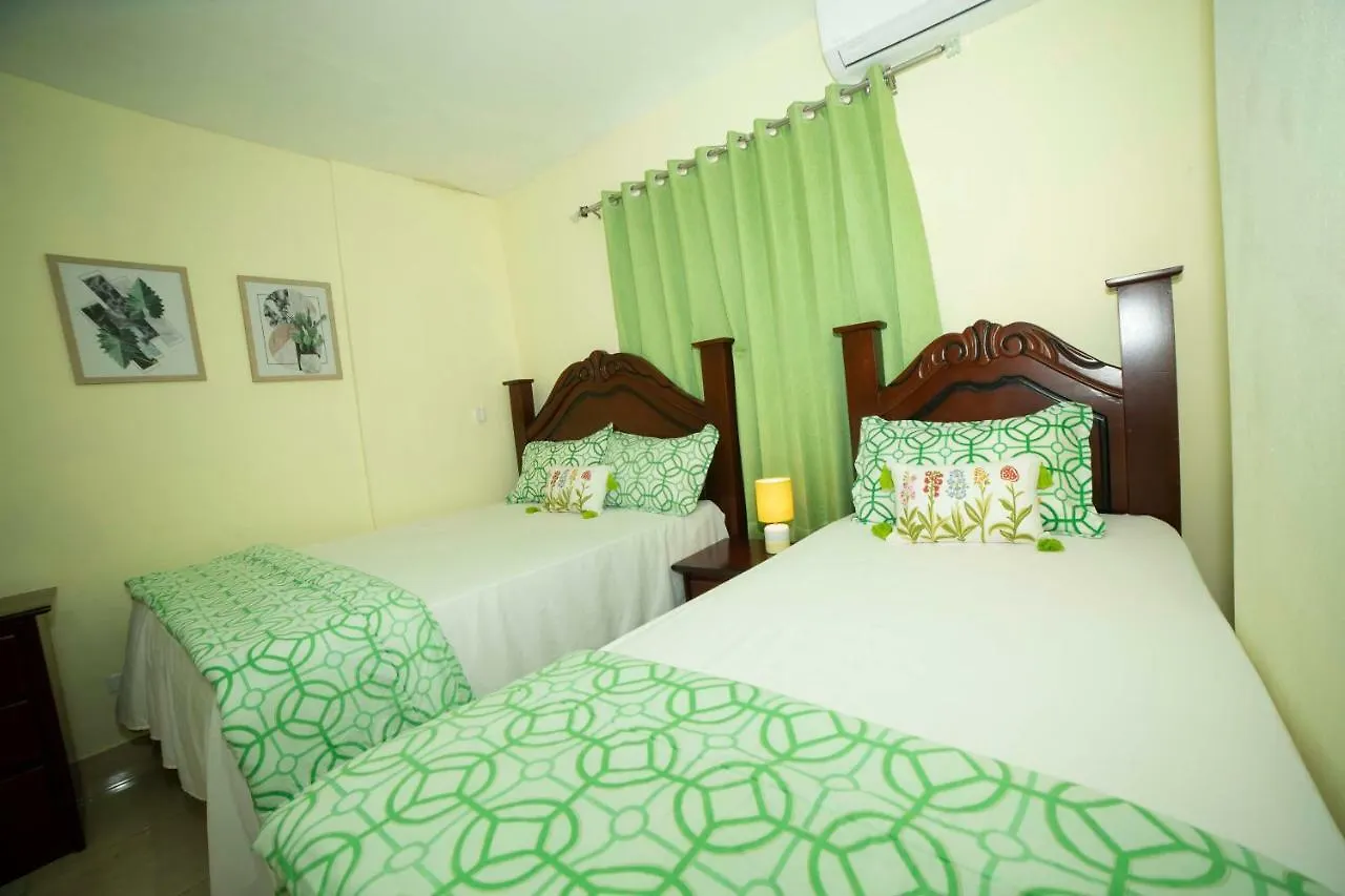 Hotel Enrique I Santo Domingo 0*,  Dominikánská republika