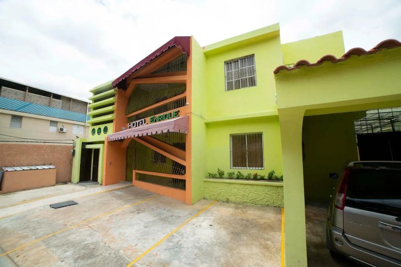 Hotel Enrique I Santo Domingo
