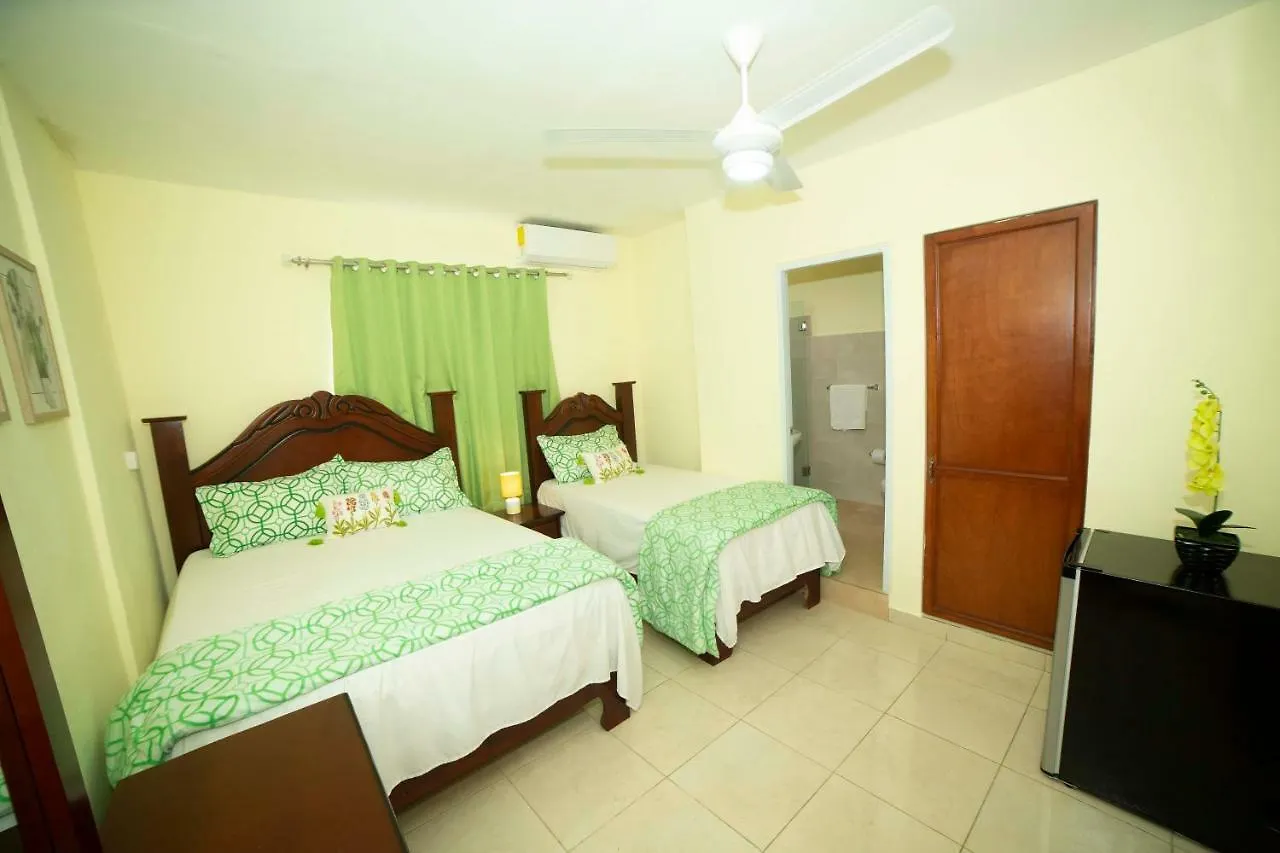 Hotel Enrique I Santo Domingo Hostel