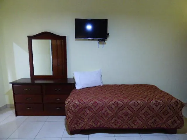 Hotel Enrique I Santo Domingo Hostel