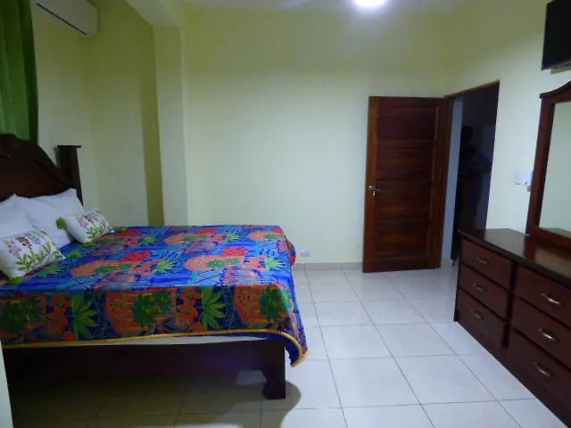 Hostel Hotel Enrique I Santo Domingo